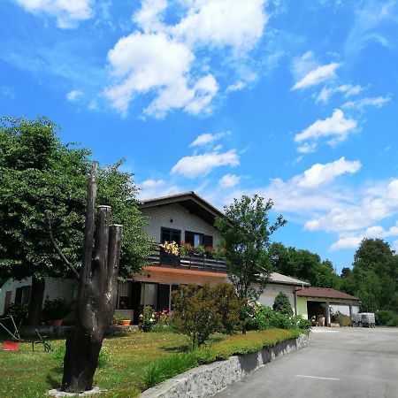 Ferienwohnung Deno Podgrad  Exterior foto