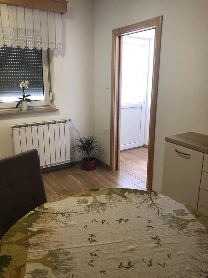 Ferienwohnung Deno Podgrad  Exterior foto