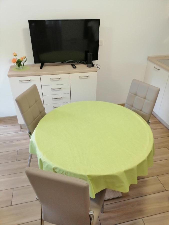 Ferienwohnung Deno Podgrad  Exterior foto